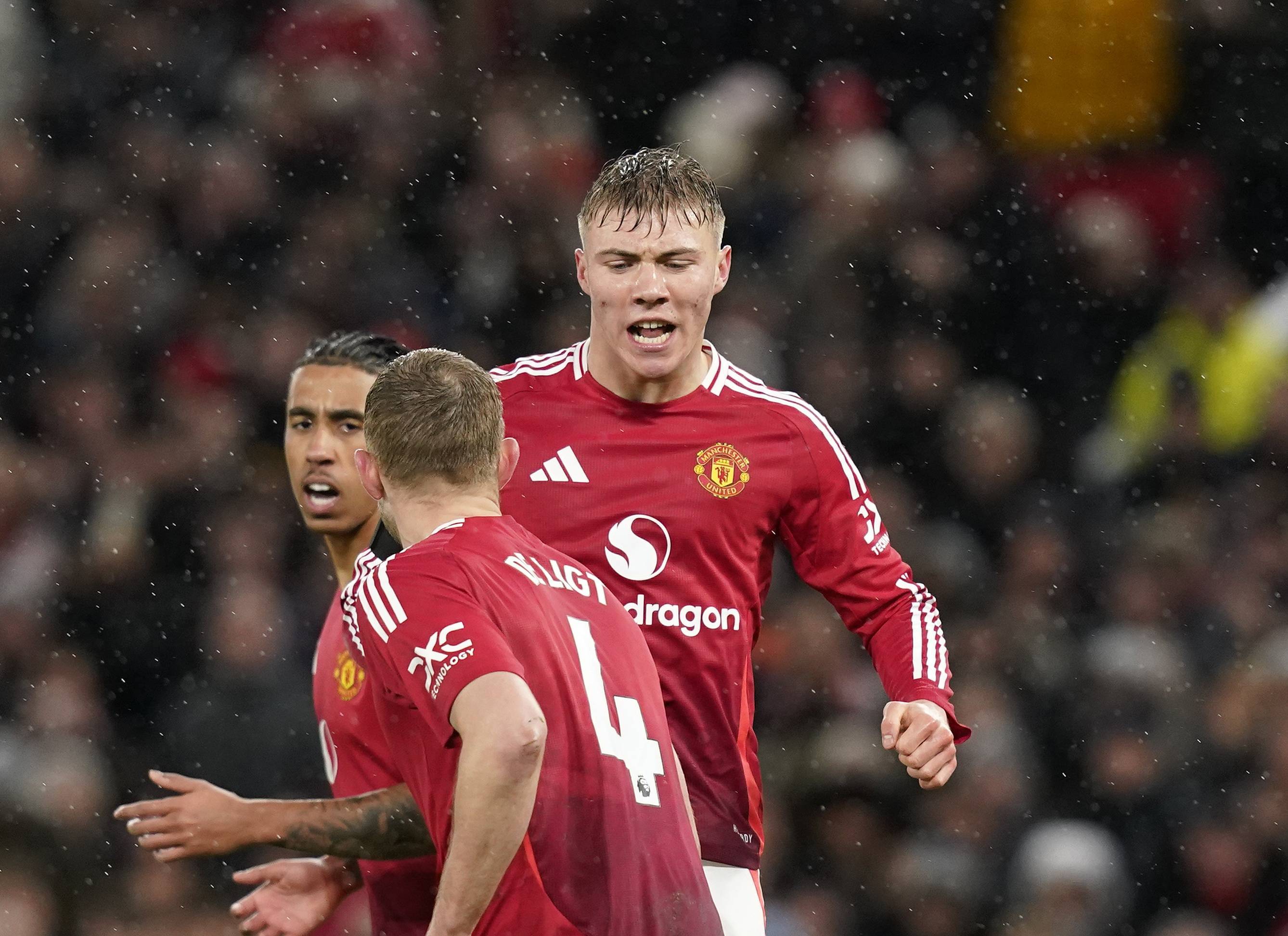 开云体育在线-包含马略卡门将神勇扑救，拯救球队一败的词条