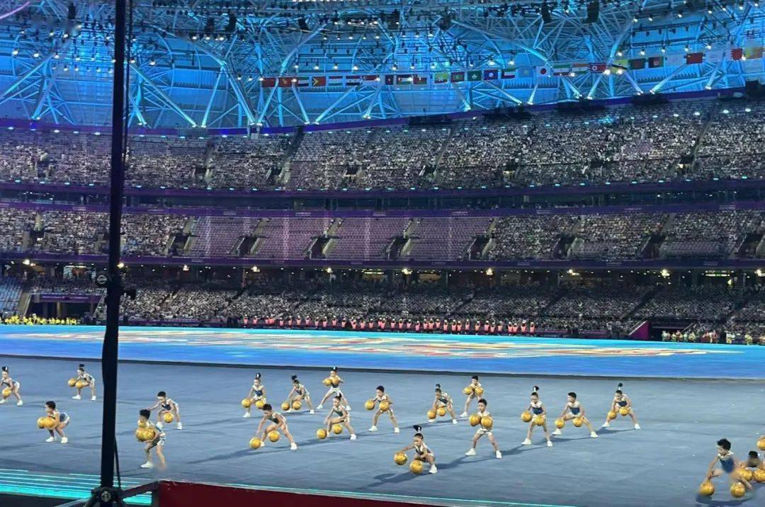 开云体育APP下载-关于阿拉伯球队在足球赛中向世界展现实力，赢得掌声的信息