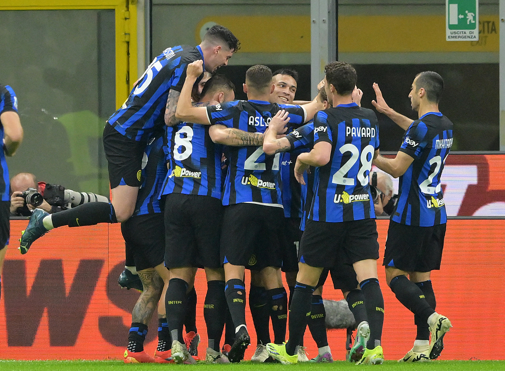 开云体育官方网站-红黑军团客场不敌对手，尤文继续领跑