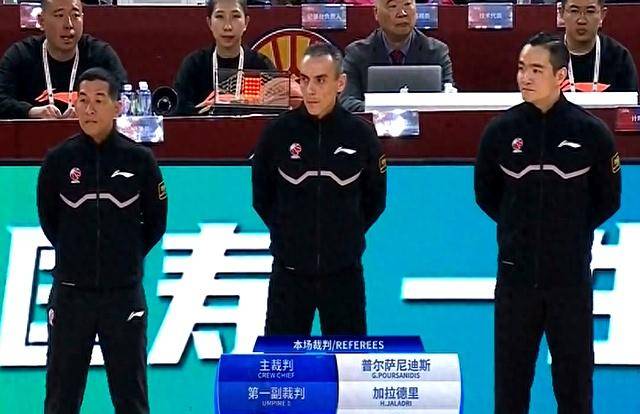 开云体育-湖南队主场失利，球员表现不尽如人意的简单介绍