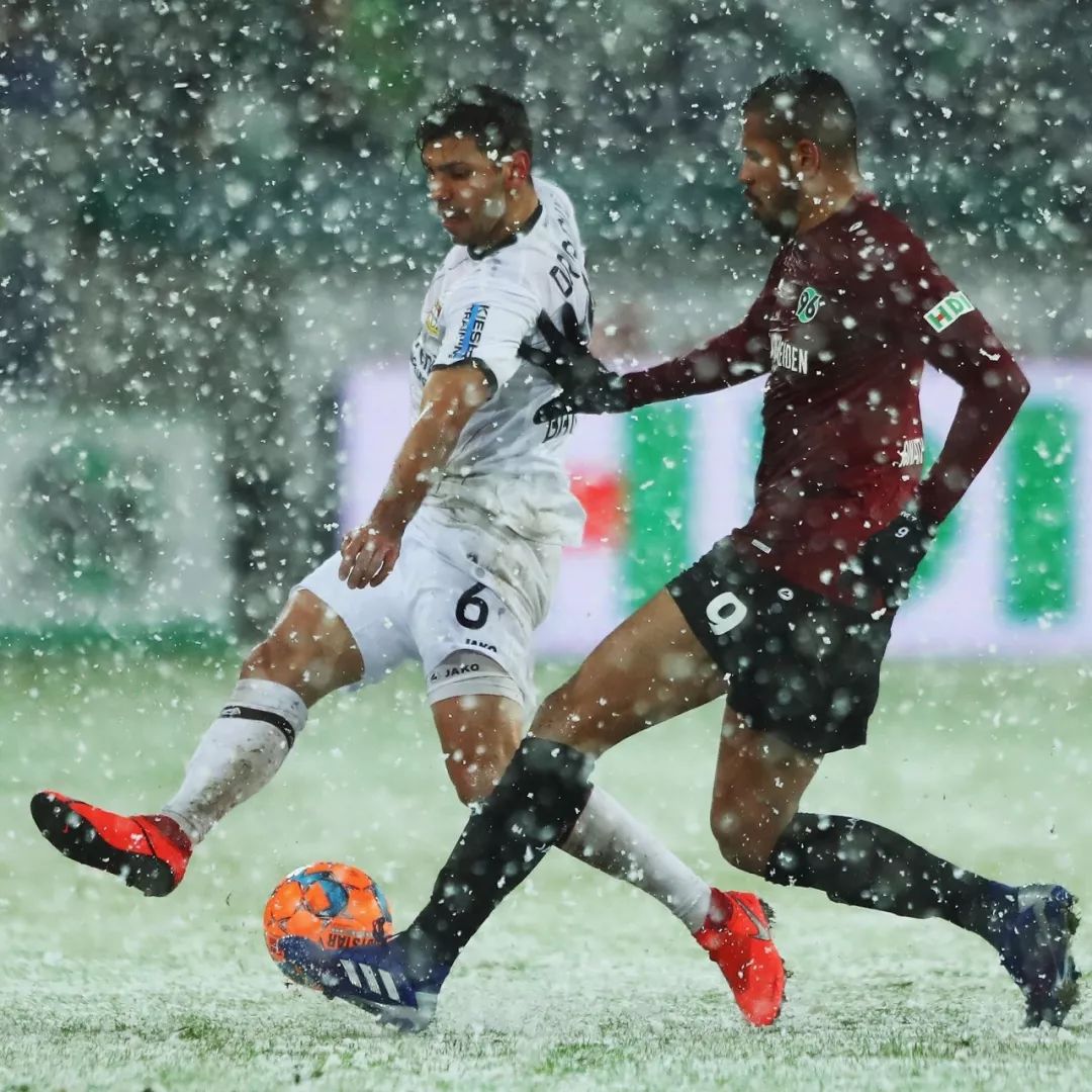 开云体育官网-汉诺威逆转获胜，终结不胜走势的简单介绍