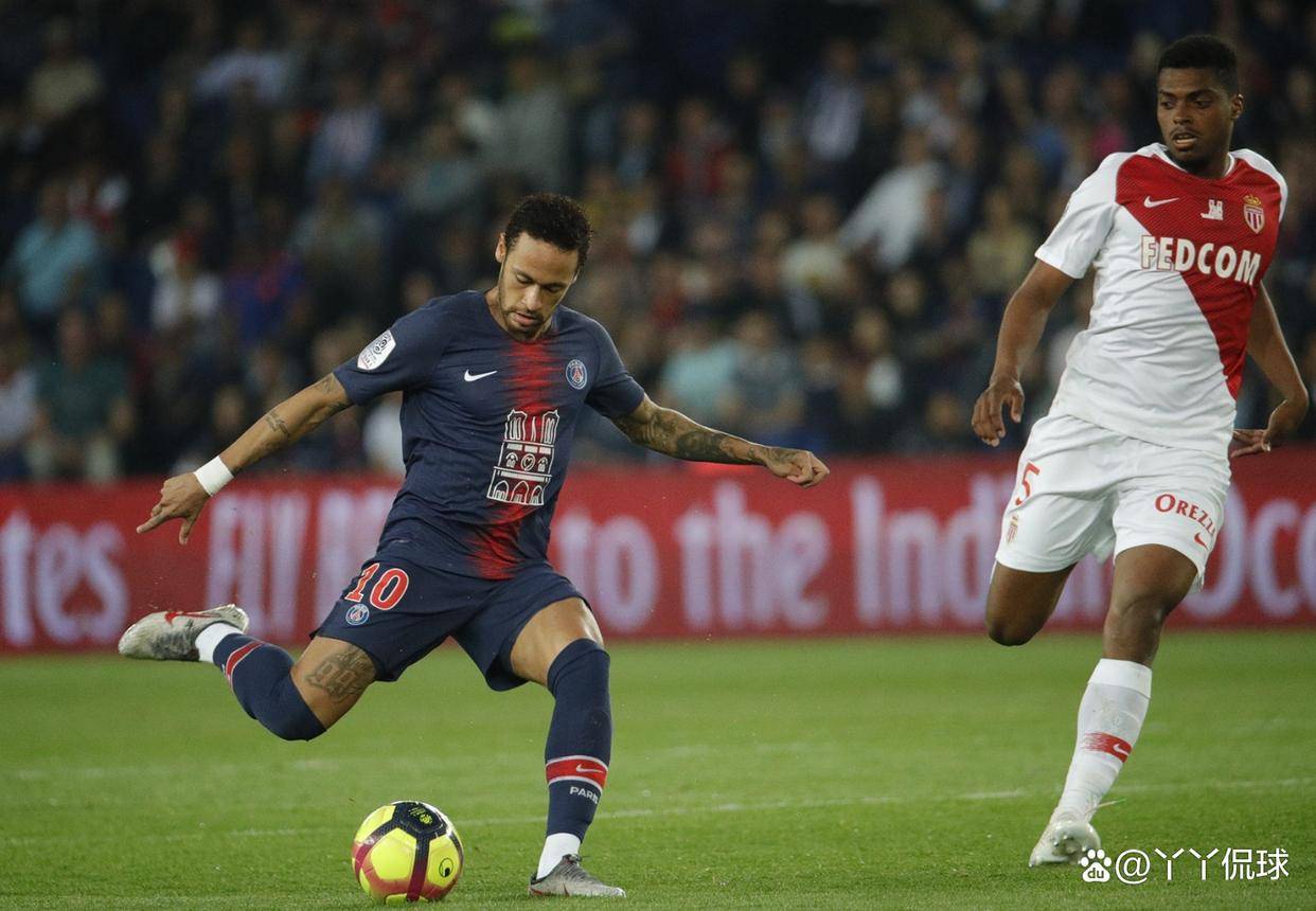 开云体育中国-摩纳哥球员桑东加盟巴黎圣日耳曼，成为焦点