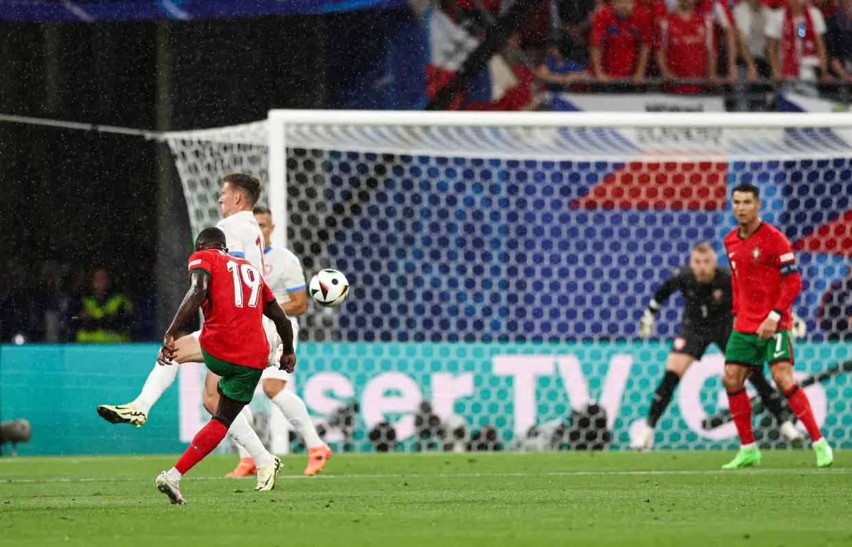 开云体育下载-捷克淘汰葡萄牙晋级四分之一