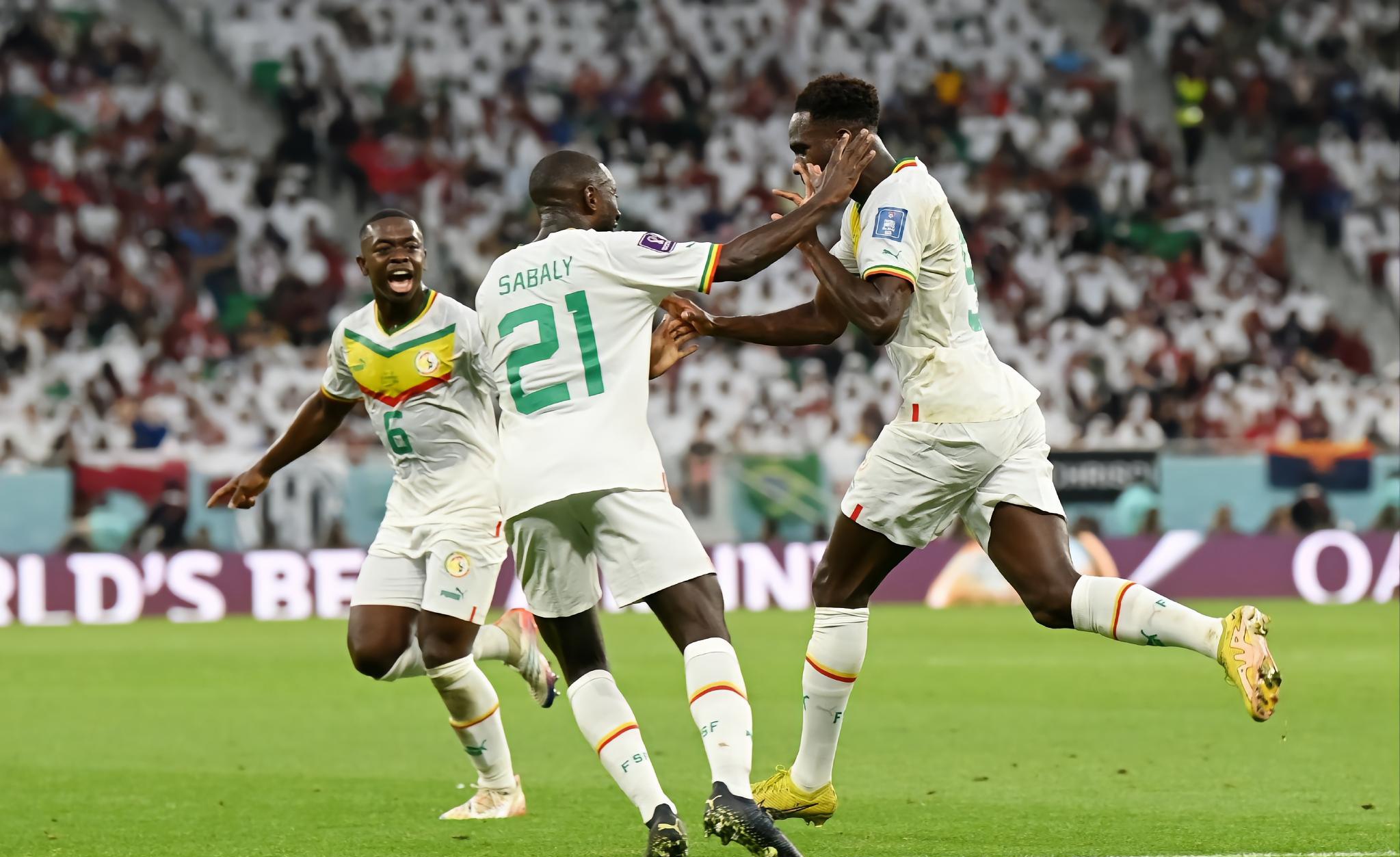 开云体育APP下载-明斯特球队靠着稳固的防守赢得比赛