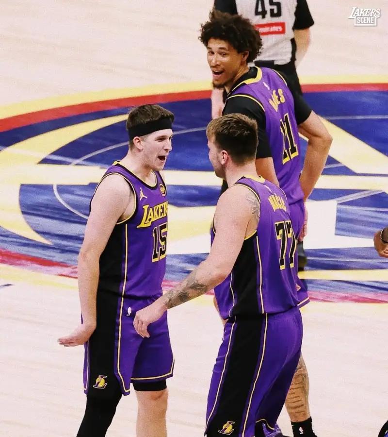 开云体育app-湖人再次战胜掘金提升关键时刻的斗志的简单介绍