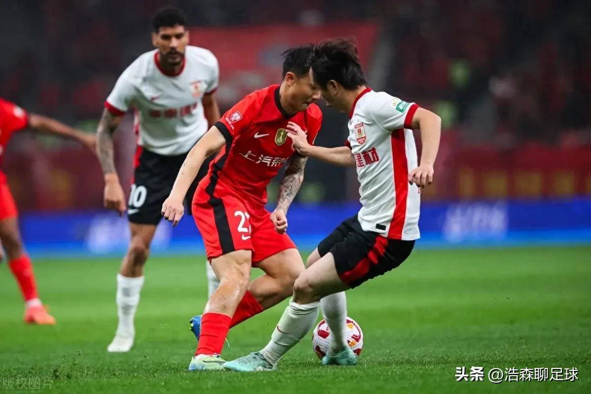 开云体育-河南建业迎战长春亚泰，红蓝大战即将点燃全明星赛场