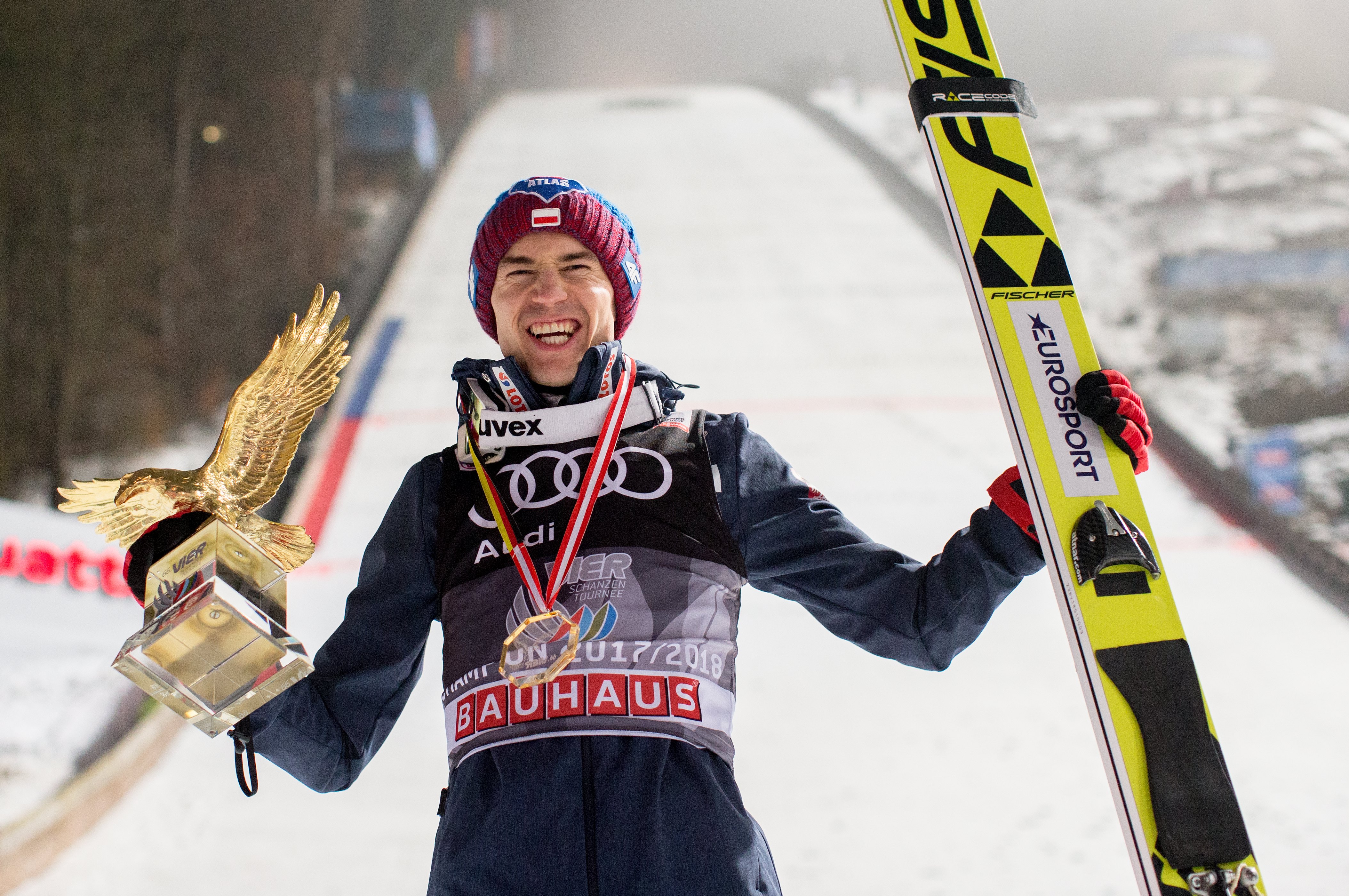 开云体育APP下载-波兰女足选手在挑战盃比赛中展现实力