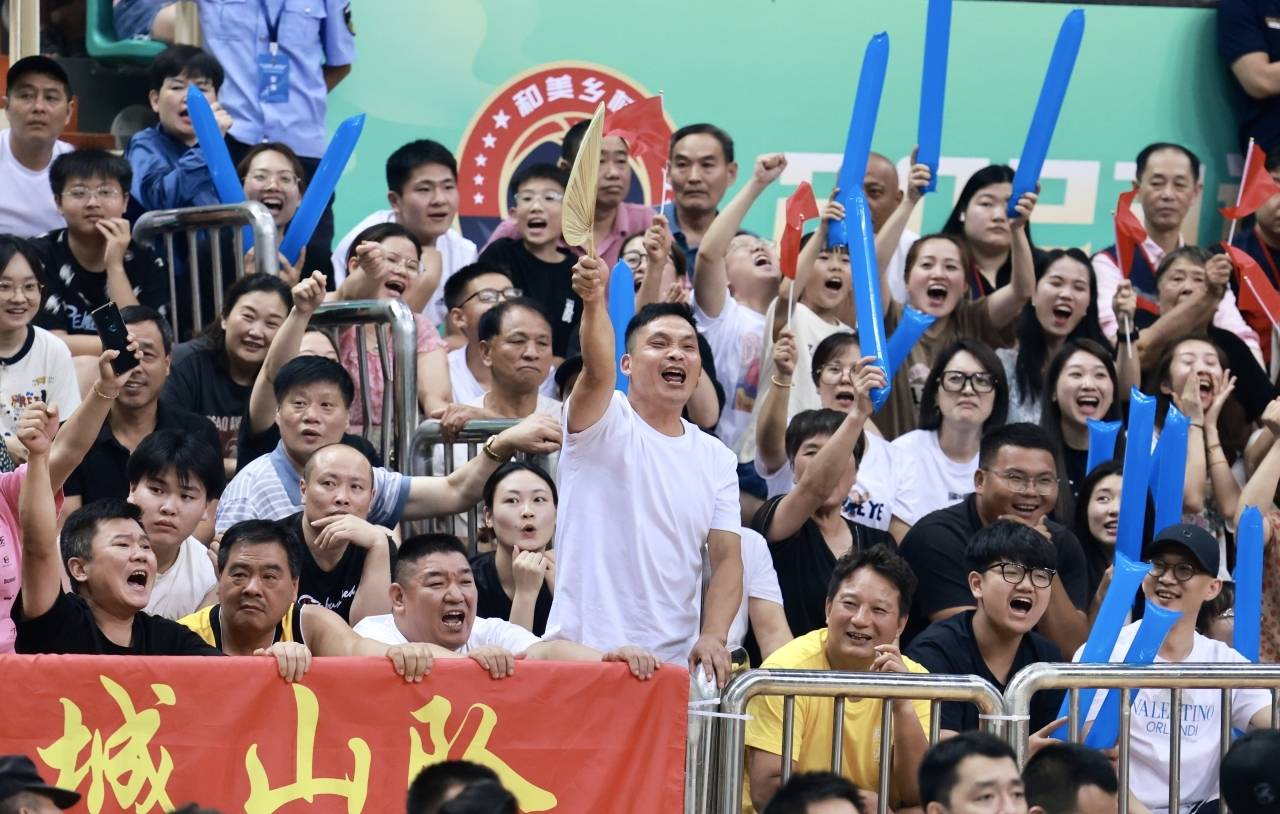 开云体育-激战在即，双方呈现白热化状态的简单介绍