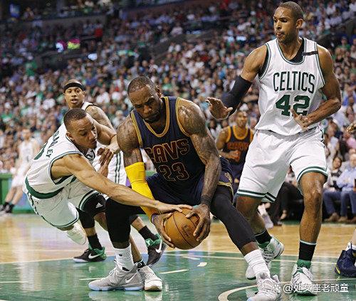 开云体育app-包含经典重演大战！绿军突围胜勇士，詹姆斯时机已临前进PVC的词条