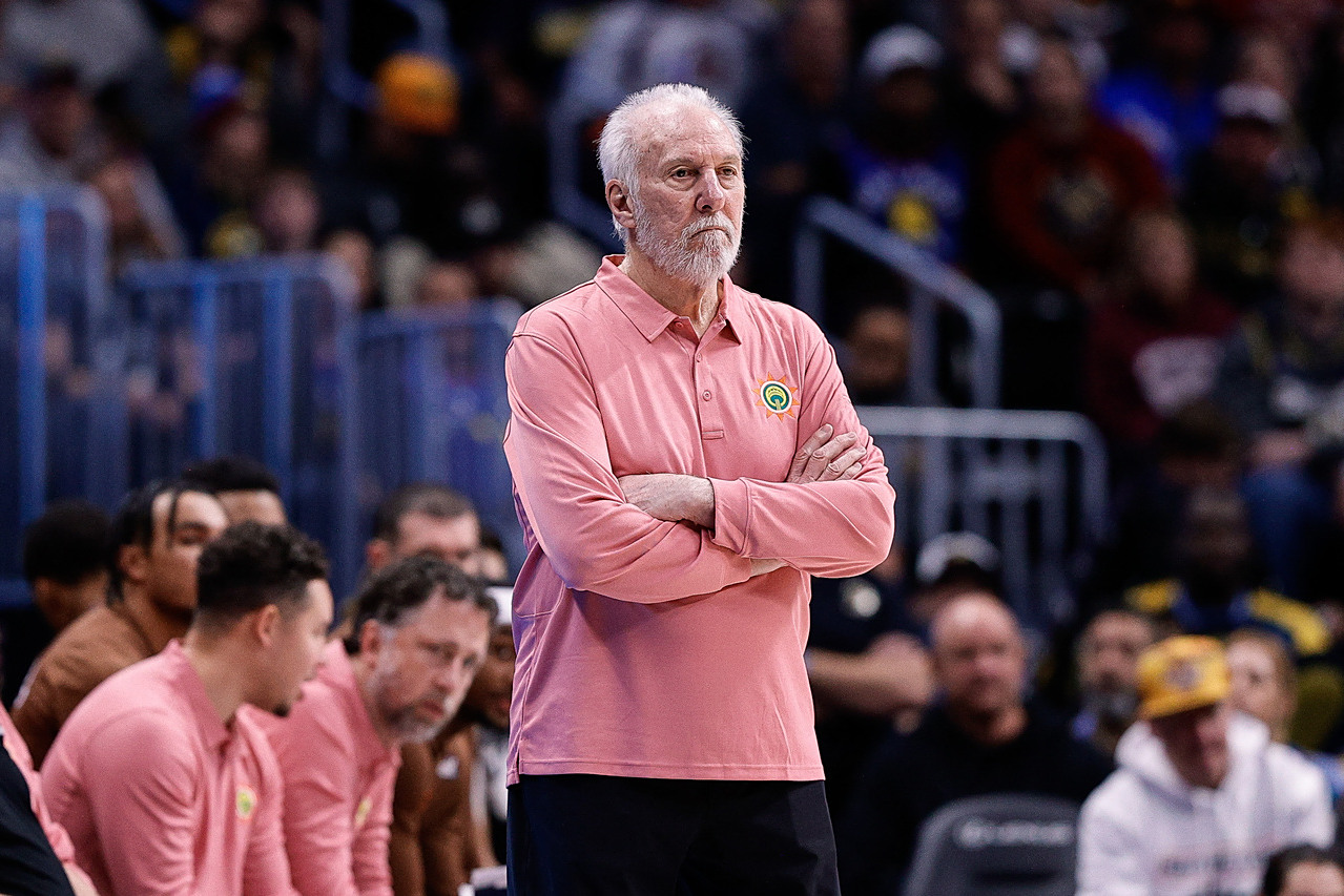 开云体育平台APP-NBA球队在比赛中发挥低迷，主教练表示失望