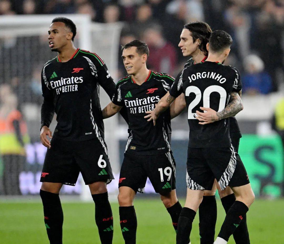 开云平台-包含阿尔琼客场夺冠，乌尔姆遇挑战难挽狂潮的词条