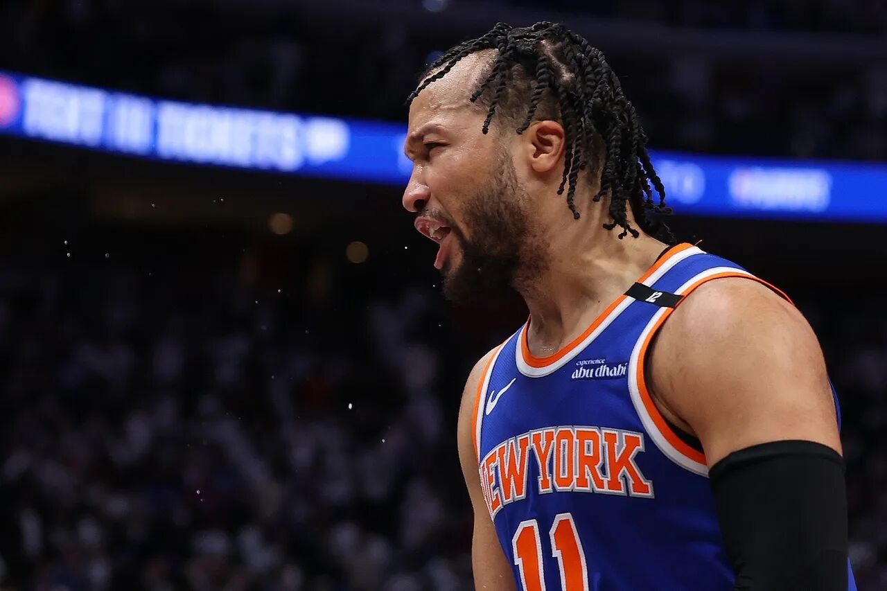 开云体育app-尼克斯惨败输球，总经理批评球队表现不尽人意的简单介绍