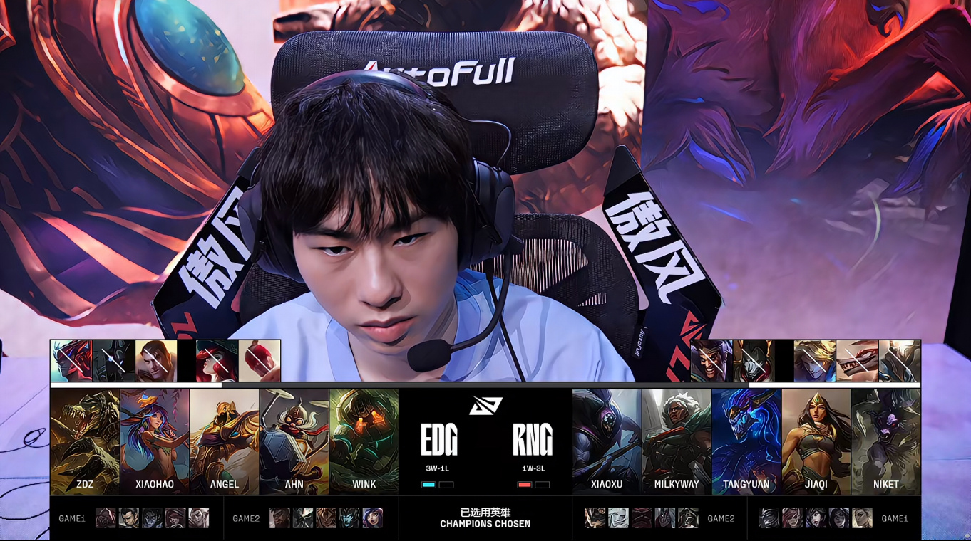 开云下载-EDG碾压TES，Peanut开启传奇时刻强强对话淘汰赛，点燃全场激情