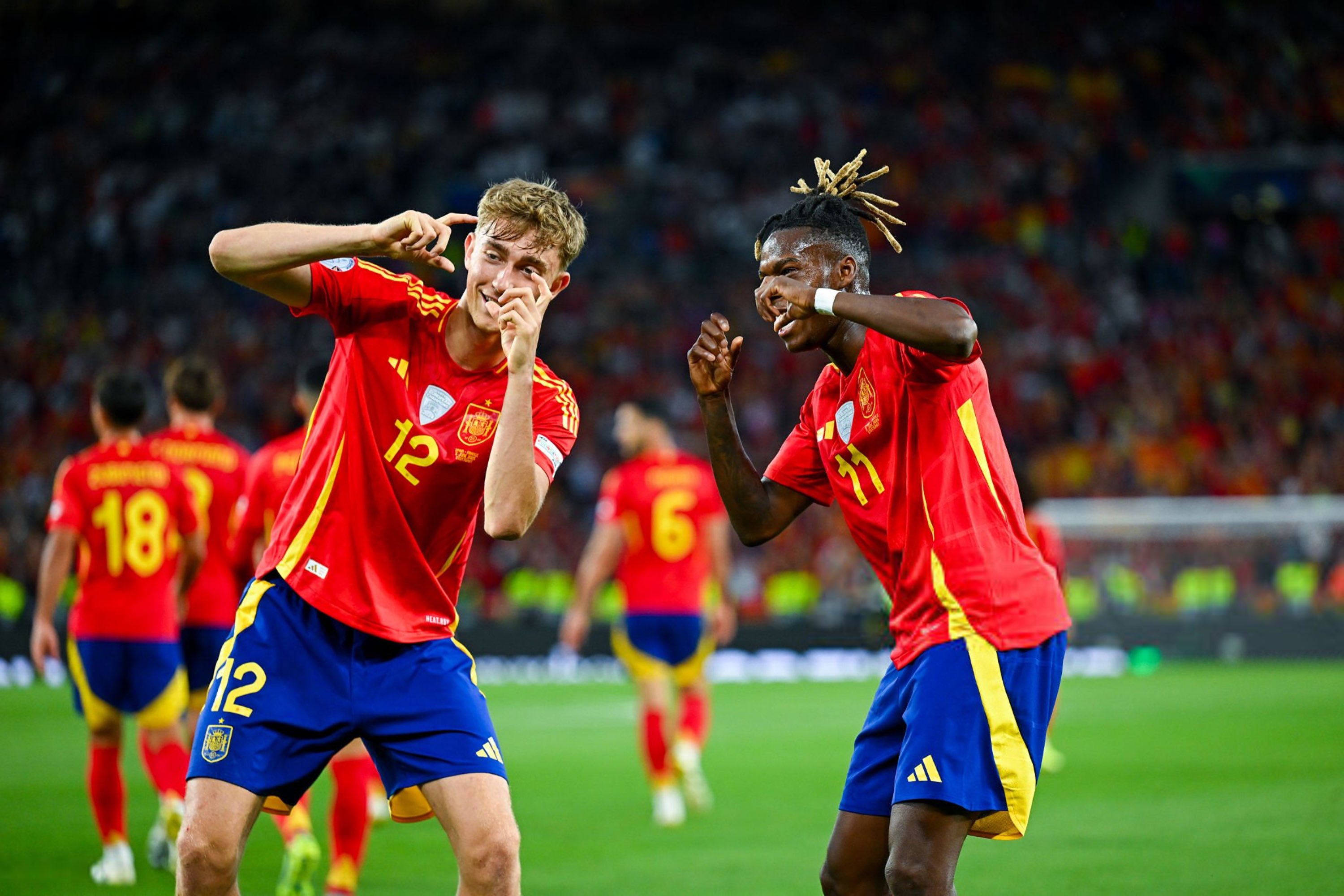 开云下载-法国队力克葡萄牙队，马龙扛起全队