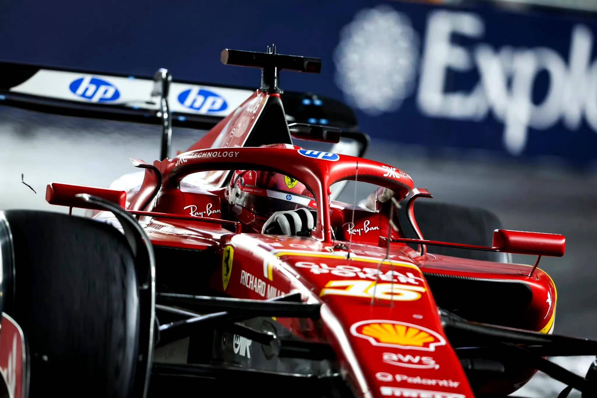 开云平台-索伯车队绝杀雷诺车队，佩雷兹关键制胜的简单介绍